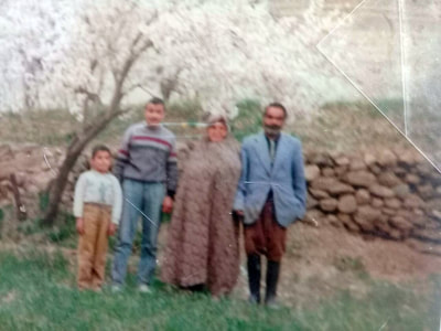 اقامحمدمسعودی و همسرش و بچه ها